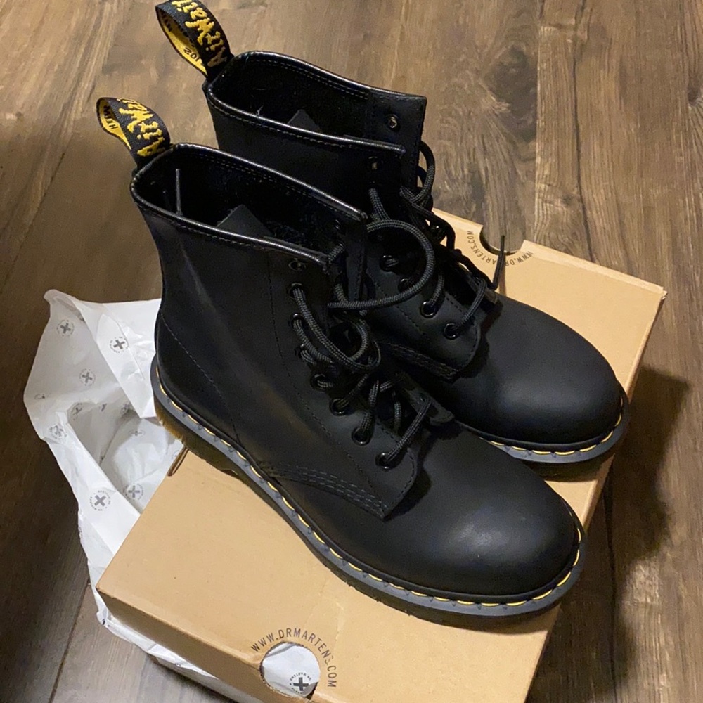 Dr Martens 1460 boots